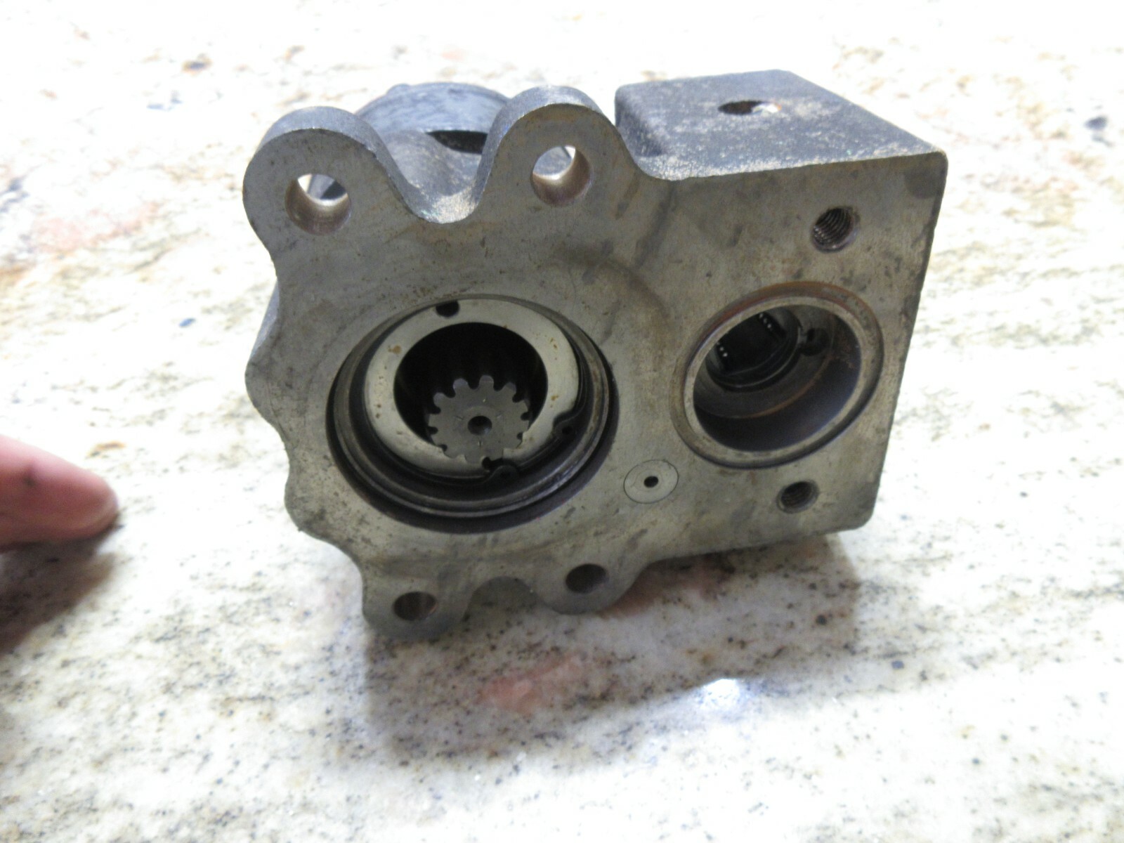 NIPPON INDEX MOTOR IM-H-240-2PC-2-0-1 MFG 5E069 1M-H-240-2PC-2-0-1 WARRANTY
