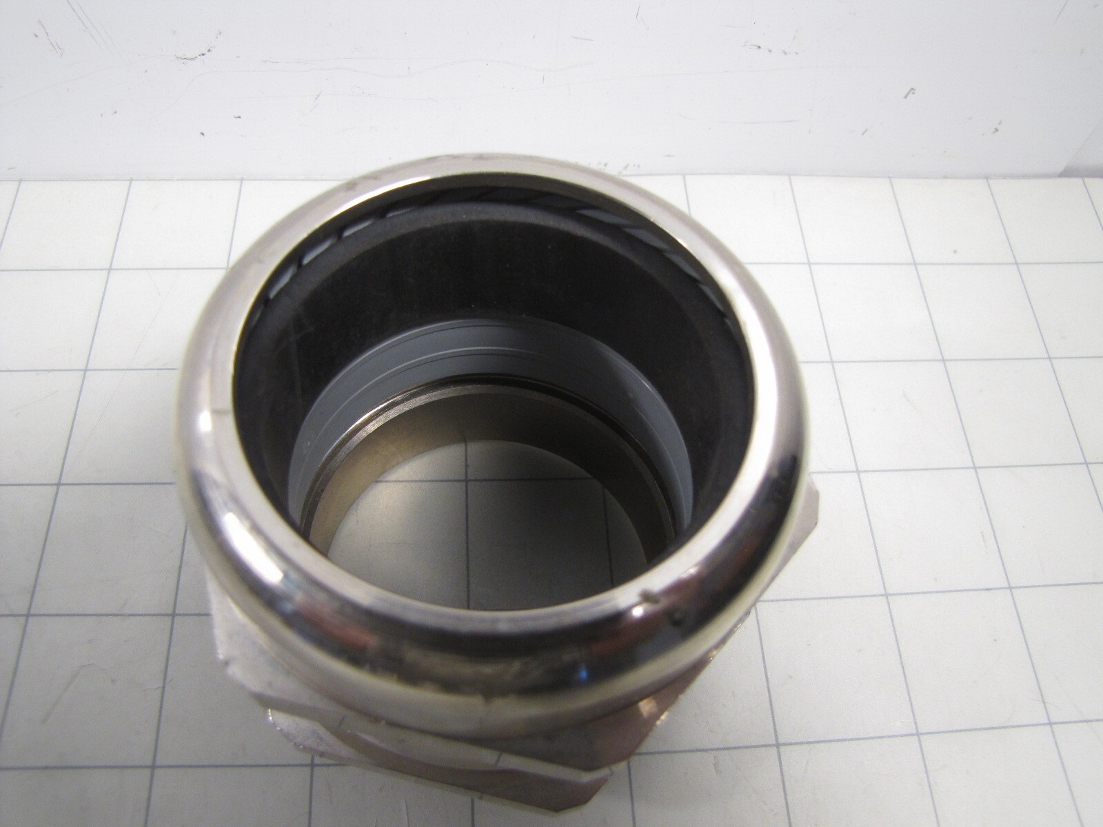 Lapp Skintop U210 Strain Relief Cable Gland 2-1/4″ Max Diameter NEW