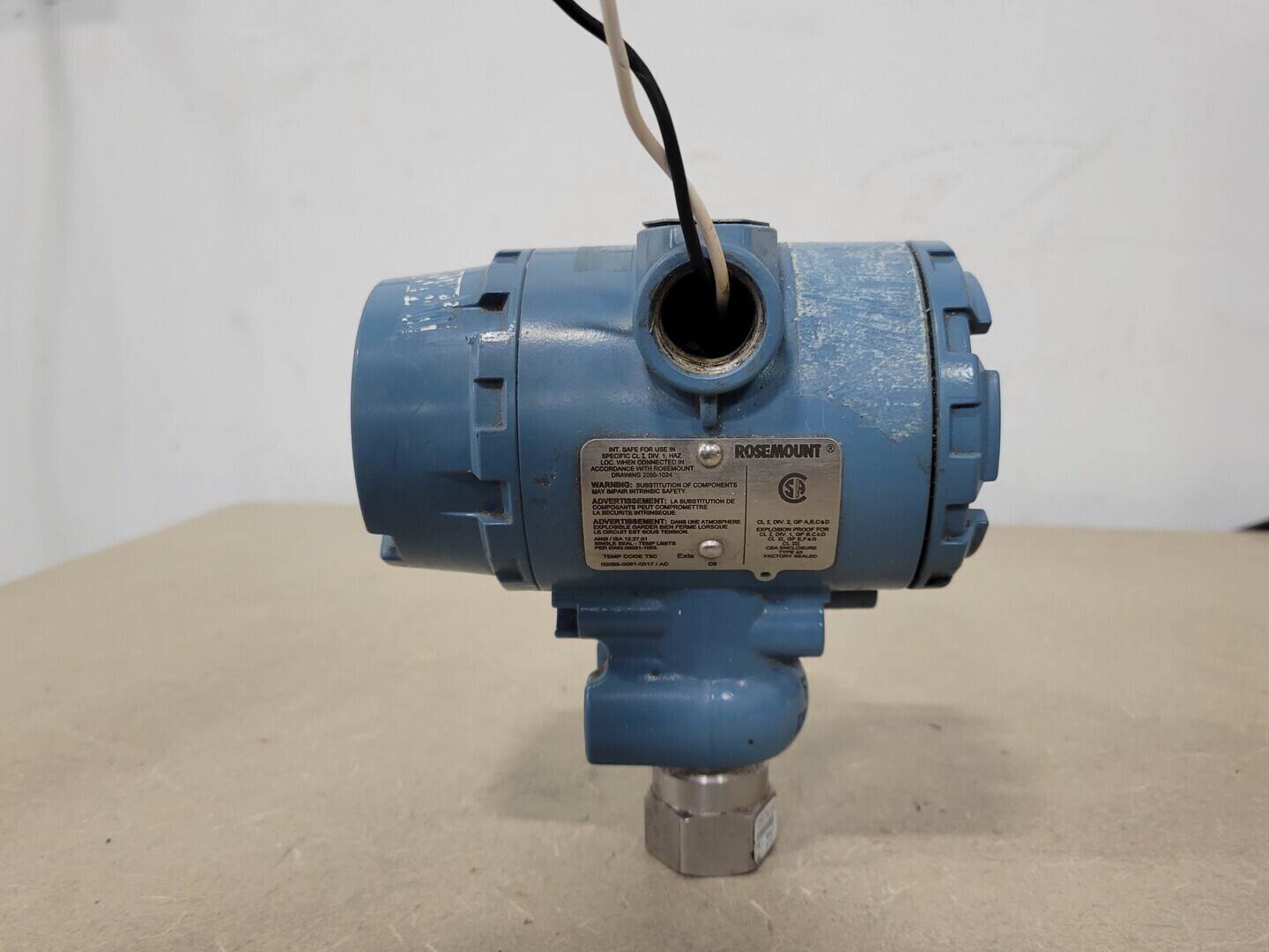 FISHER-ROSEMOUNT 3-15 PSIG Absolute and Gage Pressure Transmitter 2088 G2S22A1M5