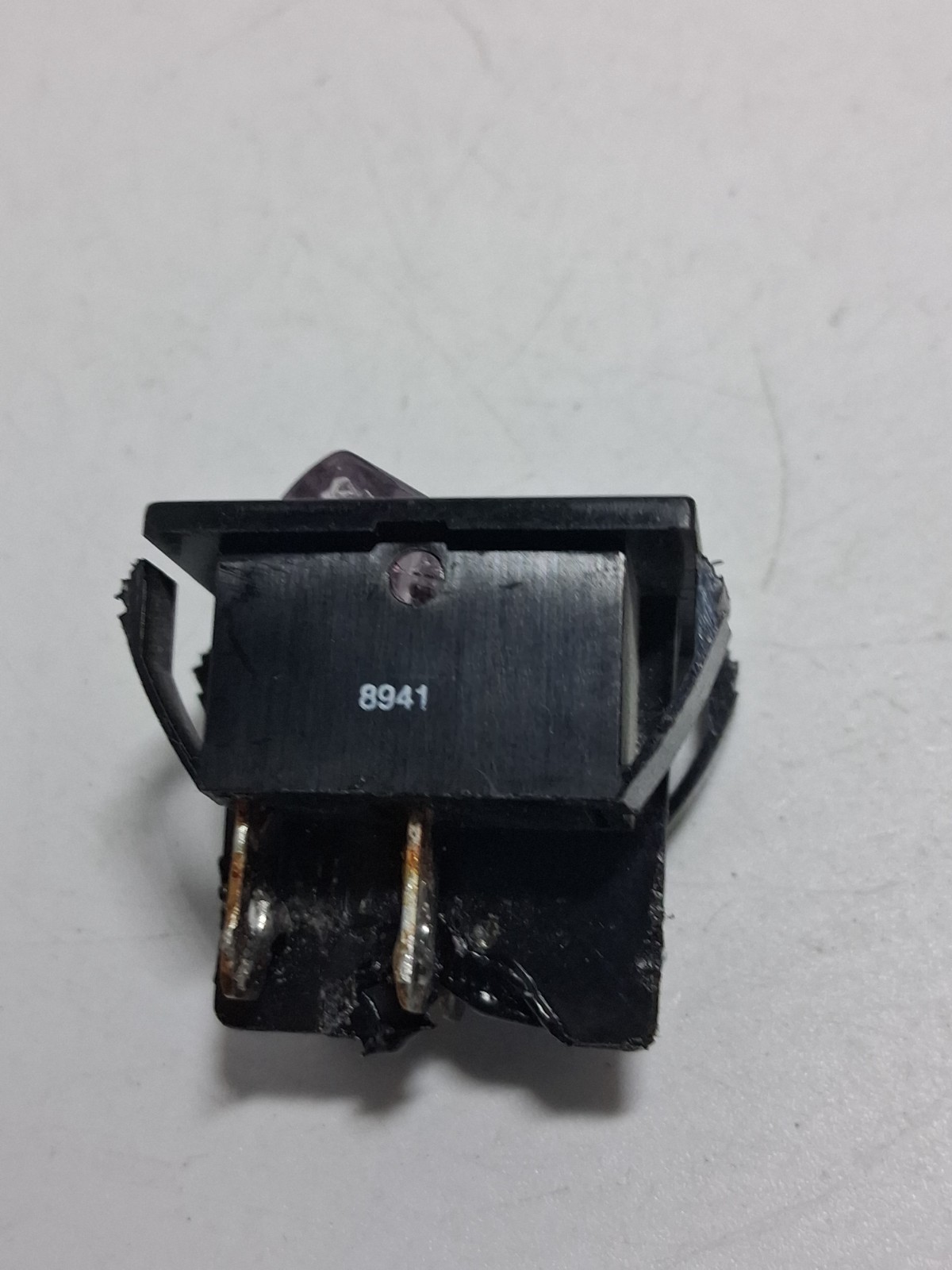 ARROW HART 2600W11E ROCKER SWITCH ILLUMINATED 16A 125VAC