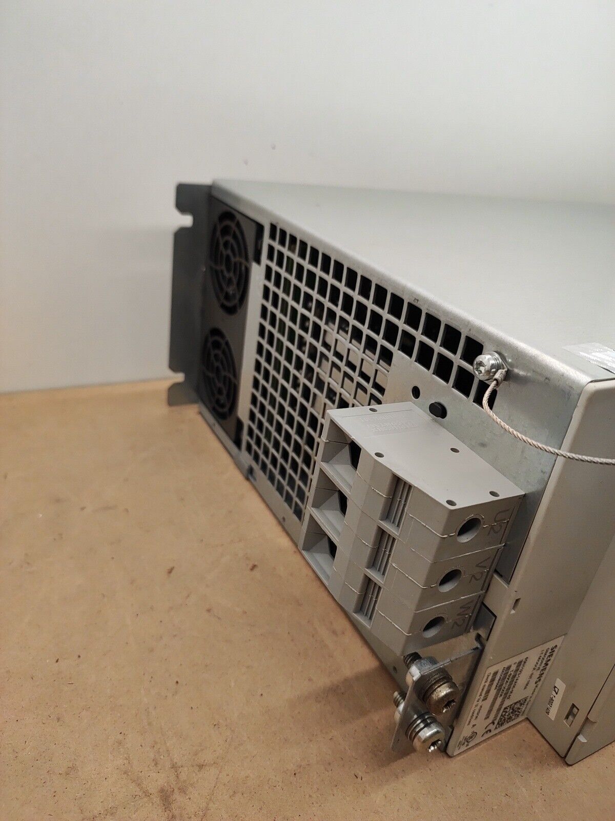 Siemens 6SN1123-1AA00-0EA2 Version: A 170A SIMODRIVE with PSN1118-0DG23-0AA1