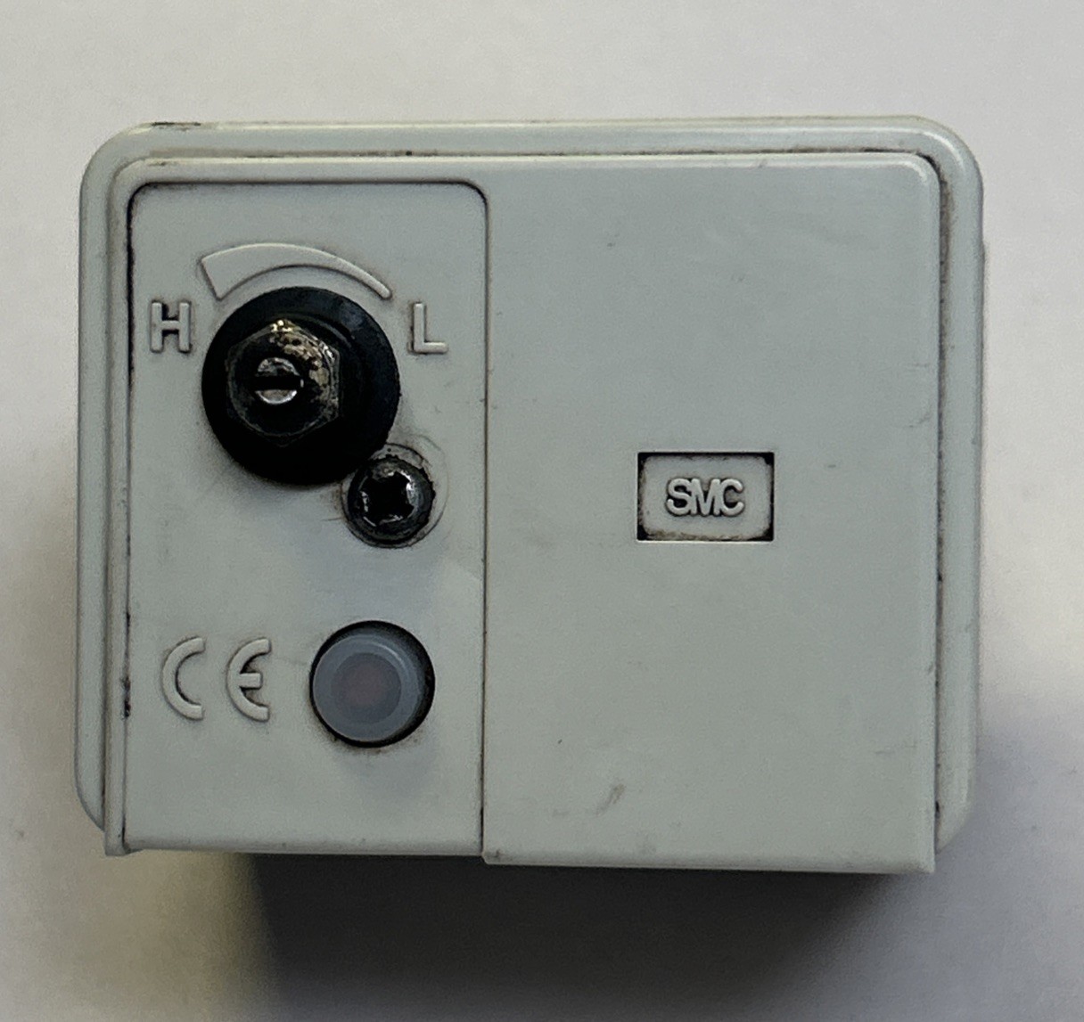 SMC,IS3010-02L5,PNEUMATIC PRESSURE SWITCH LOT OF 13