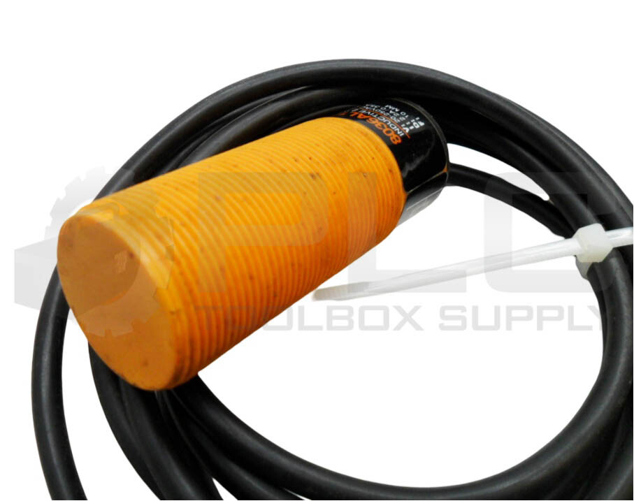 EFECTOR 8036AL10FL2CBXX PROXIMITY SWITCH 20-250VAC 45-65HZ 15-250VDC