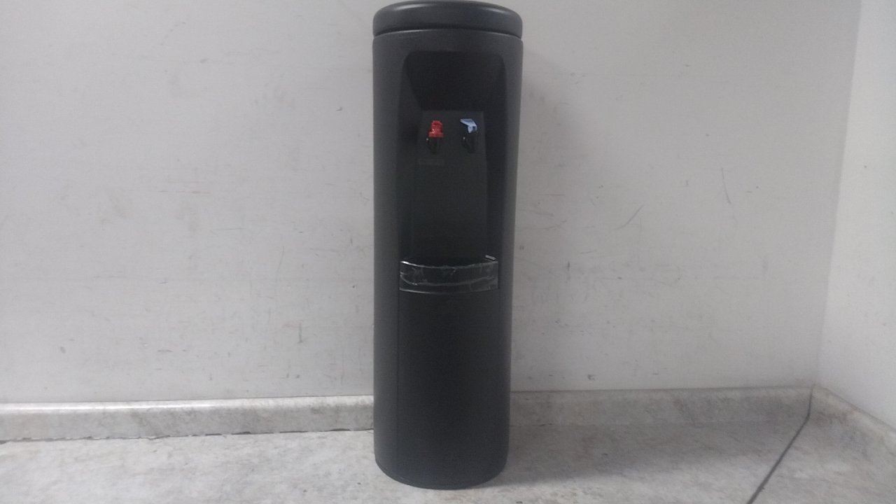 Oasis POUD1SHS 40-1/2 In H 115VAC Black Freestanding Plumbed Water Dispenser