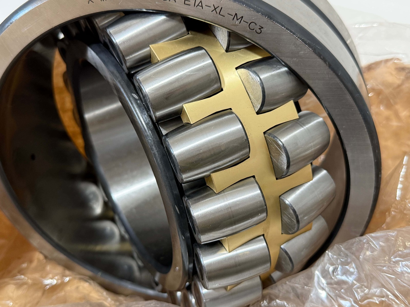 New Spherical Roller Bearing For FAG Schaeffler 23230-E1A-XL-M-C3 US