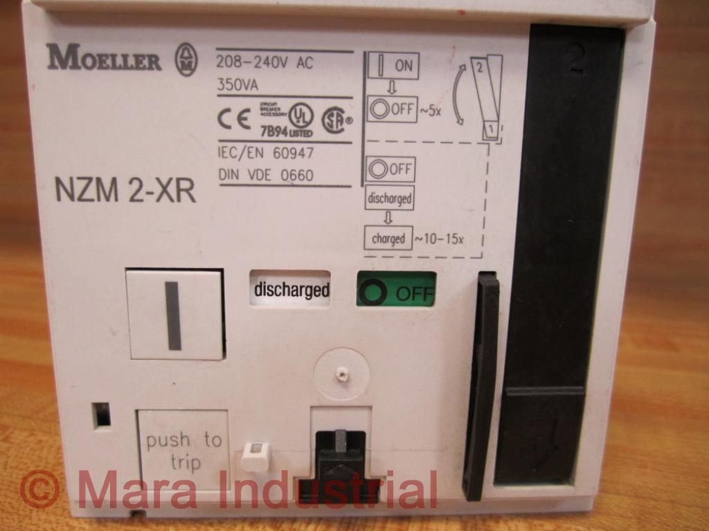 Moeller NZM2-XR208-240AC Remote Operator NZM2XR208240AC