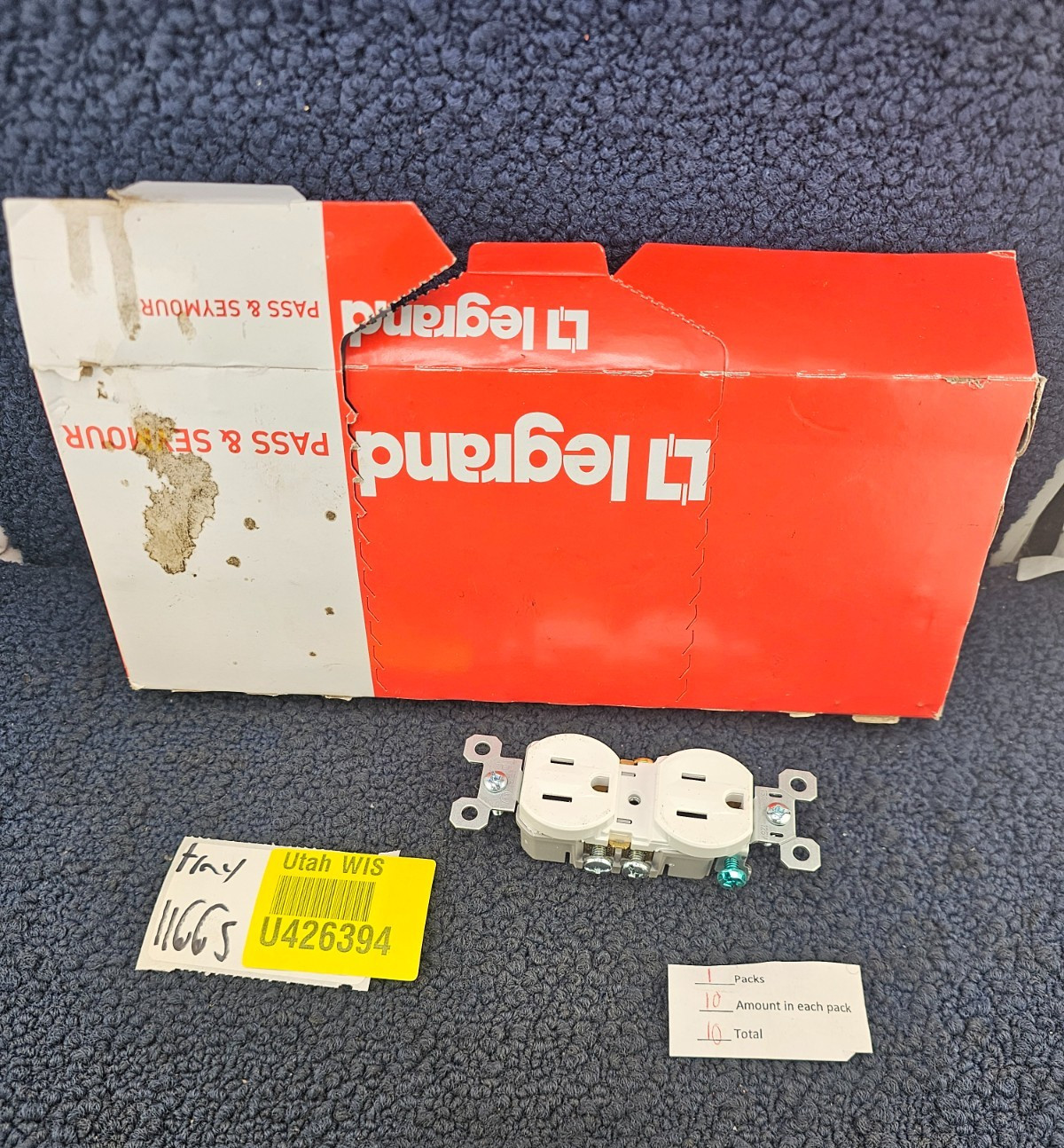 (QTY 10) Pass & Seymour 3232TR-W Tamper Resistant Duplex Receptacle 15A 125V