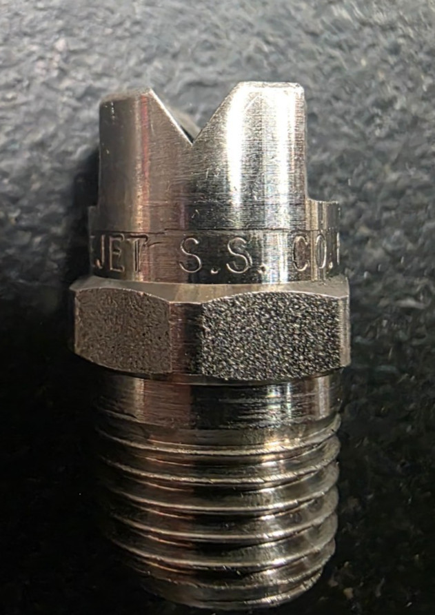 (Lot of 10) VeeJet 316 SS Flat Spray Nozzles 1/4″ BSPT H1/4U, 1/4