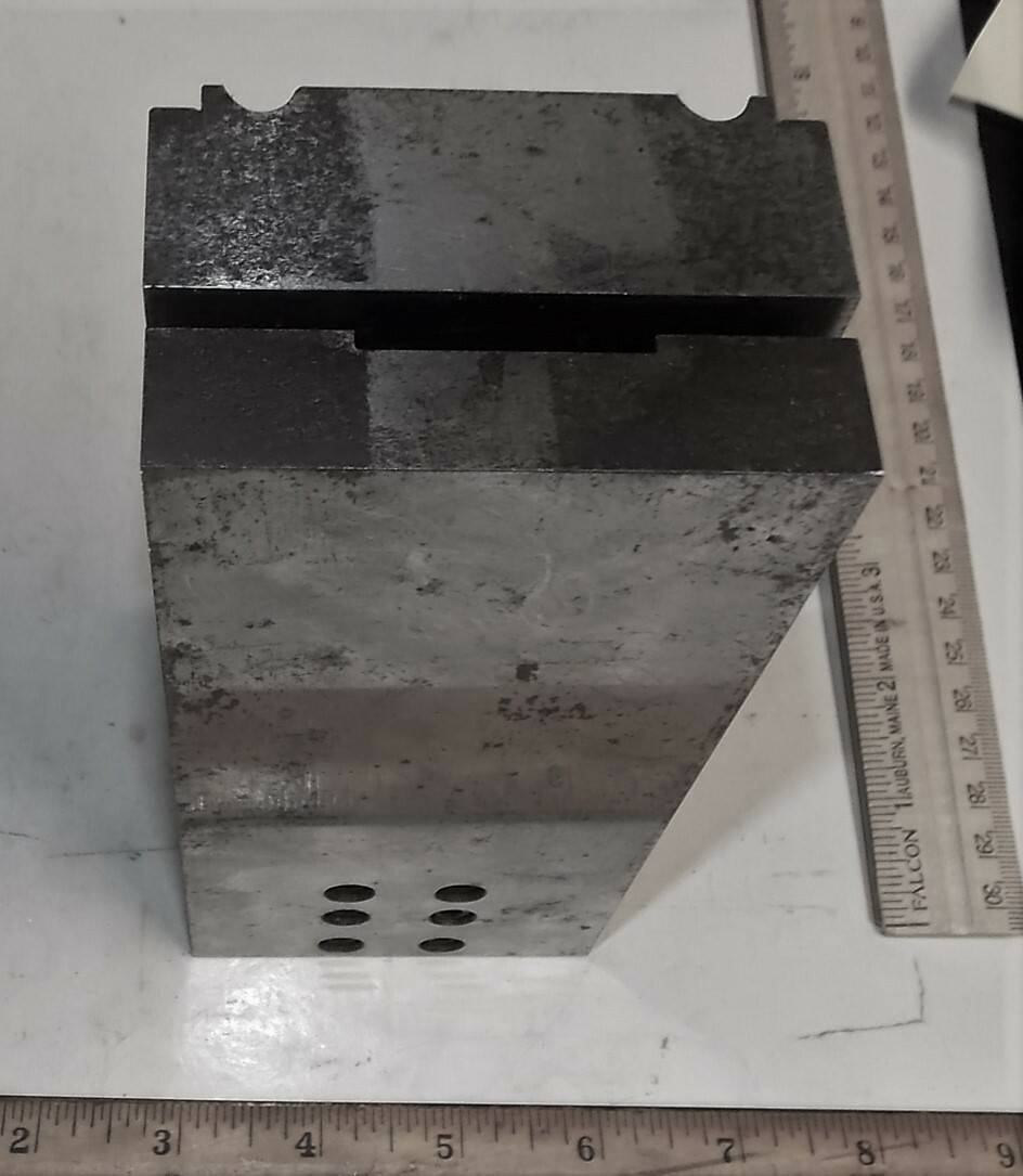 TOOLMAKERS SINE VICE, 3″X3/4″X3″ HARDEN & GROUND, MISSING JAW