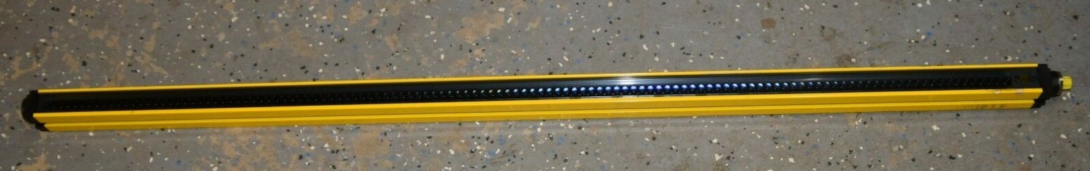 SICK C40S-1203AA300 C4000 Series 1200mm 24Vdc Light Curtain Basic+