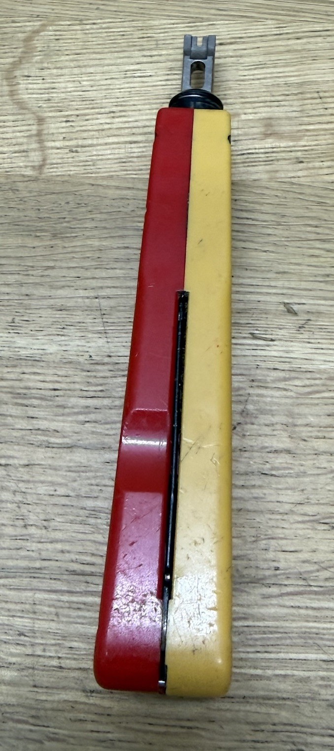 Harris Fluke Networks D914 Impact Punch Down Tool Vintage