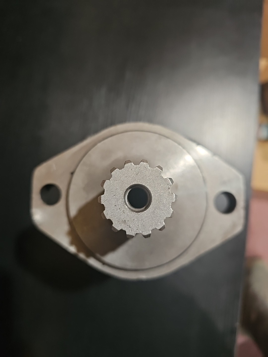 New Eaton/Char-Lynn motor
