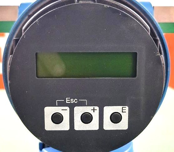 6️⃣ENDRESS HAUSER PROLINE PROMAG 10 FLOWMETER PESSCO IS OFFERING 1 W051426-1 🗽
