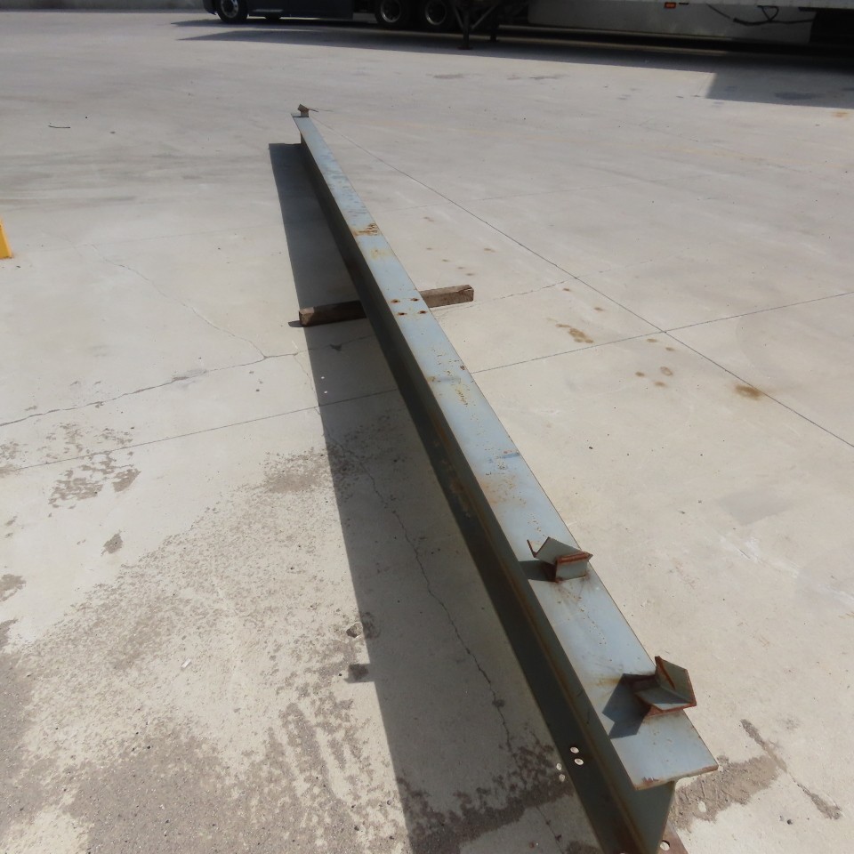 W12 x 26 Standard Steel I-Beam 0.23″ Web 25′ L x 6-1/2″ W 12-1/4″ H