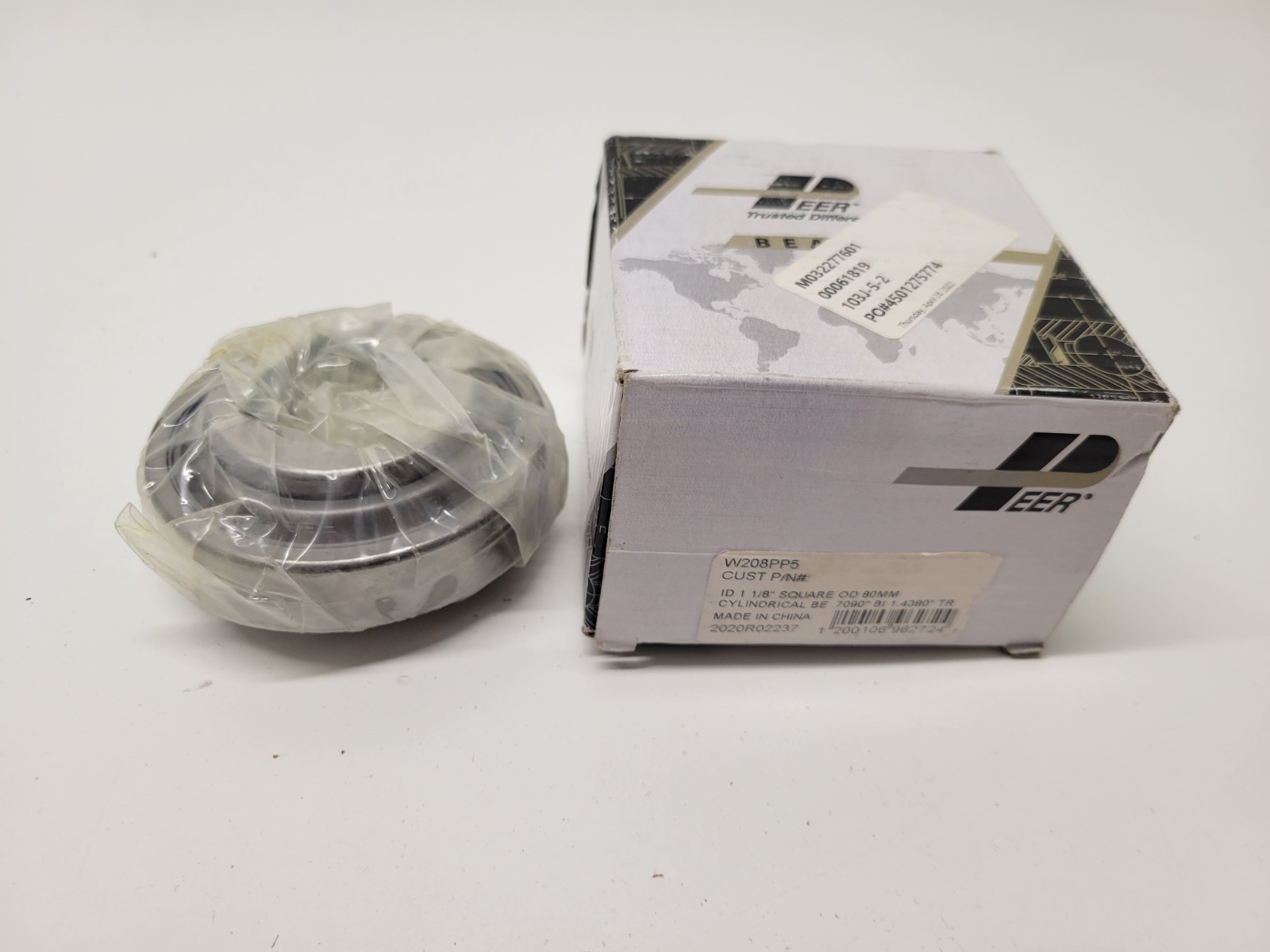 NEW OLD STOCK! PEER BEARING W208PP5