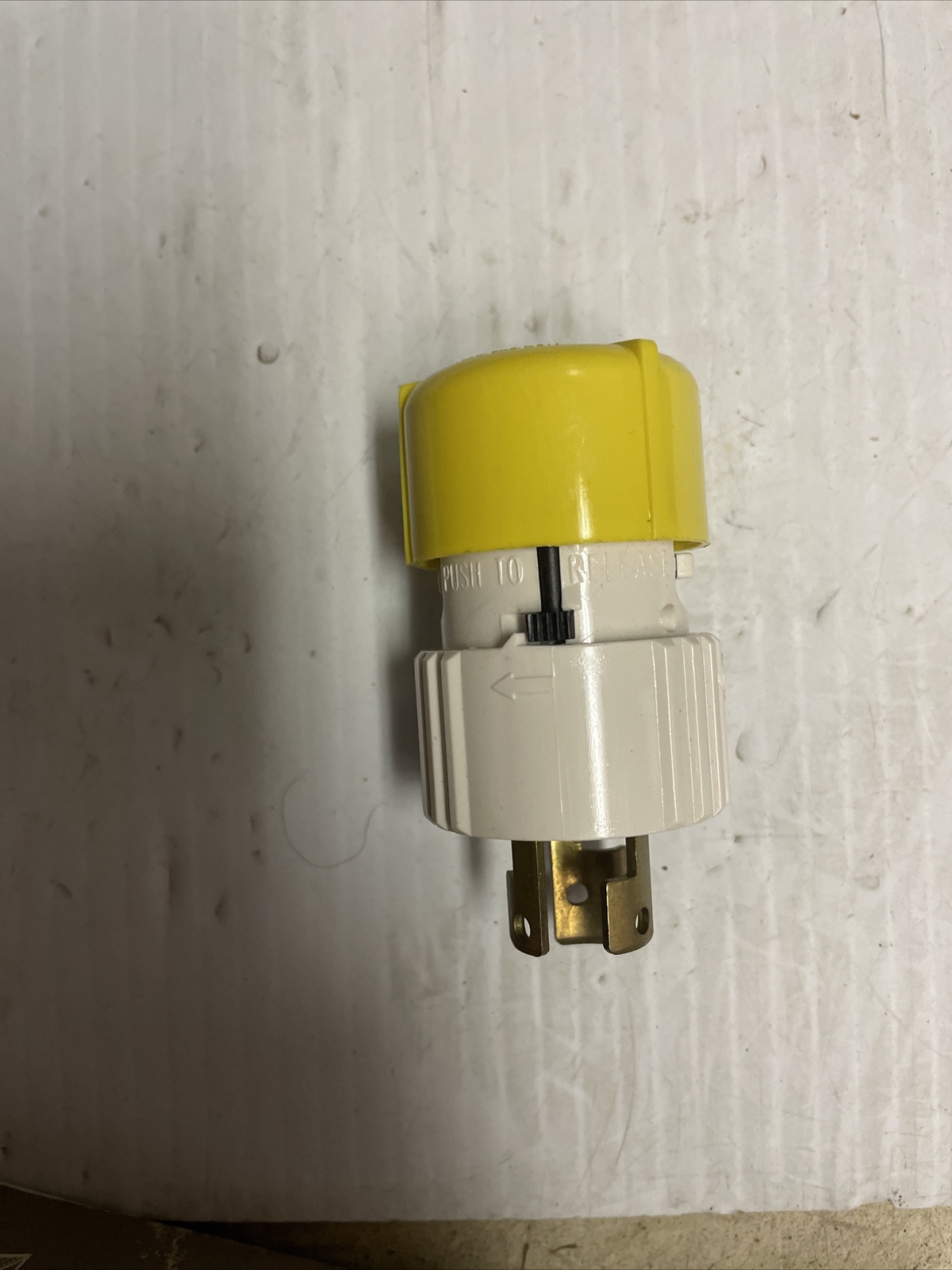 Slater 4729-C 15A 125V L5-15P 2P 3W Locking Blade Connector and Plug NIB