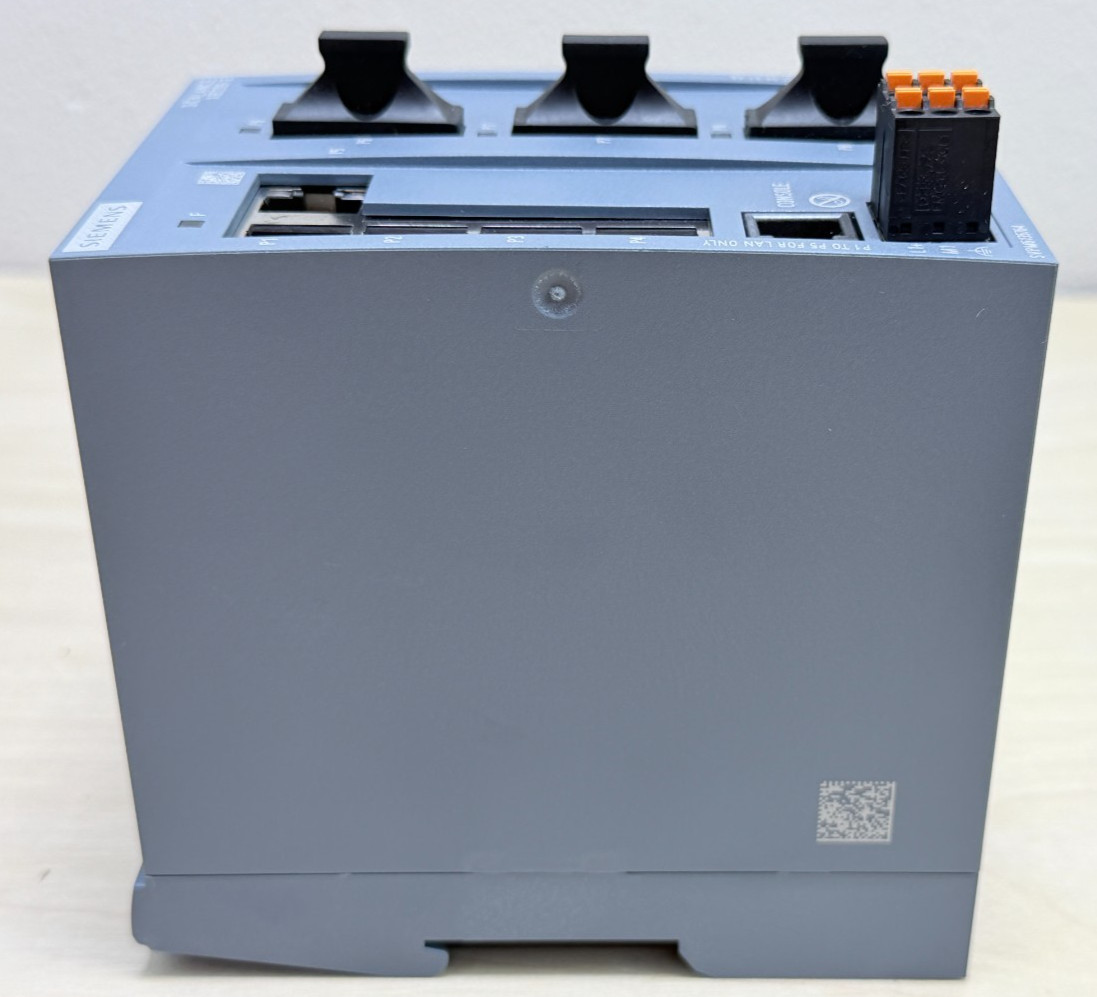 Siemens 6GK5205-3BD00-2AB2 Scalance XB205-3 Industrial Ethernet Switch