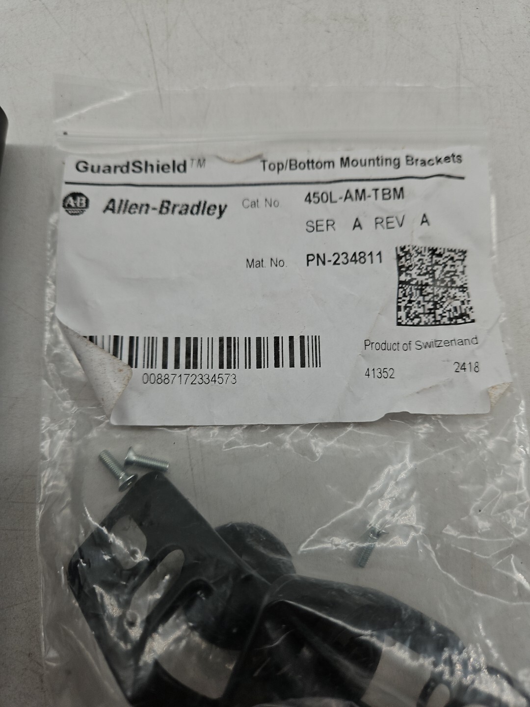 Allen Bradley – 450L-AM-TBM – Top/Bottom Mount Brackets w/ 30mm Test Rod