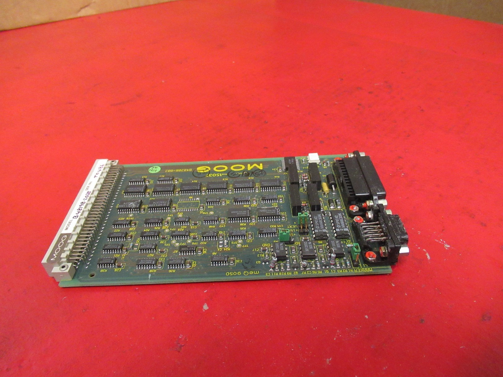 MOOG PC BOARD CARD B48208-002 B48208002 B48198-203/F USED