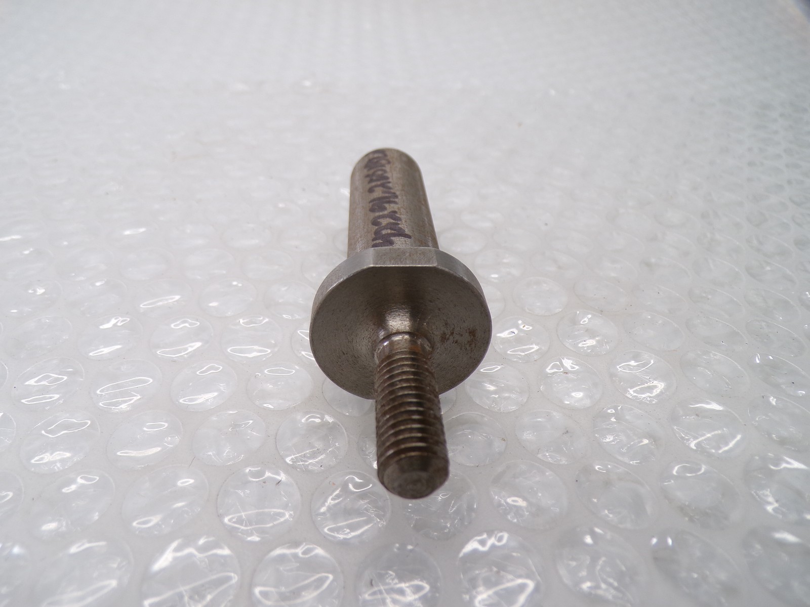 INDUSTRIAL SPARE 422962051B SHAFT (AS PICTURED) UNMP