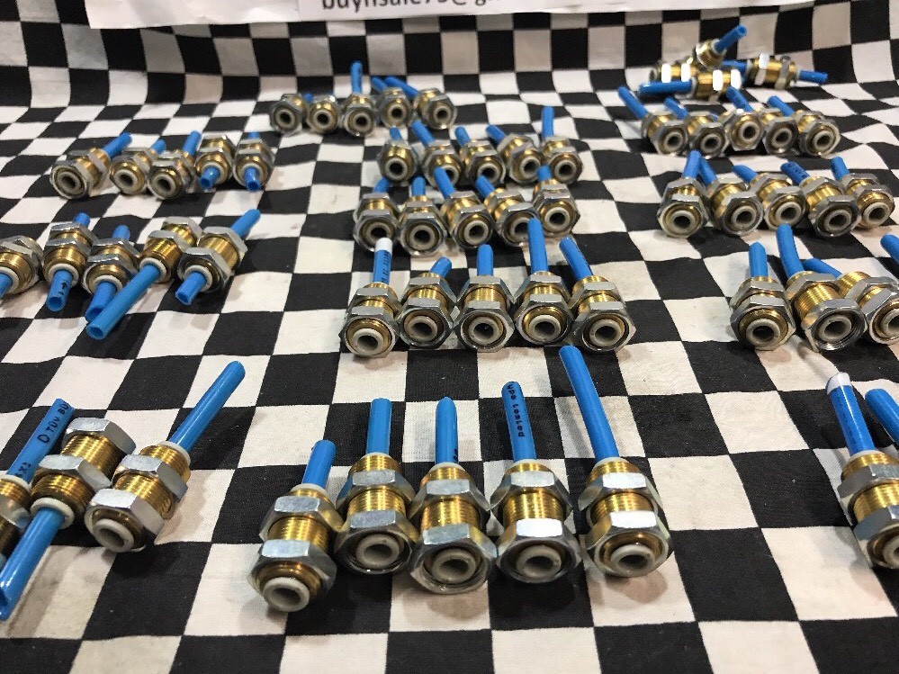 LOT OF 79, SMC BULKHEAD UNION 1/4″, BRASS, SHIPSAMEDAY #123A