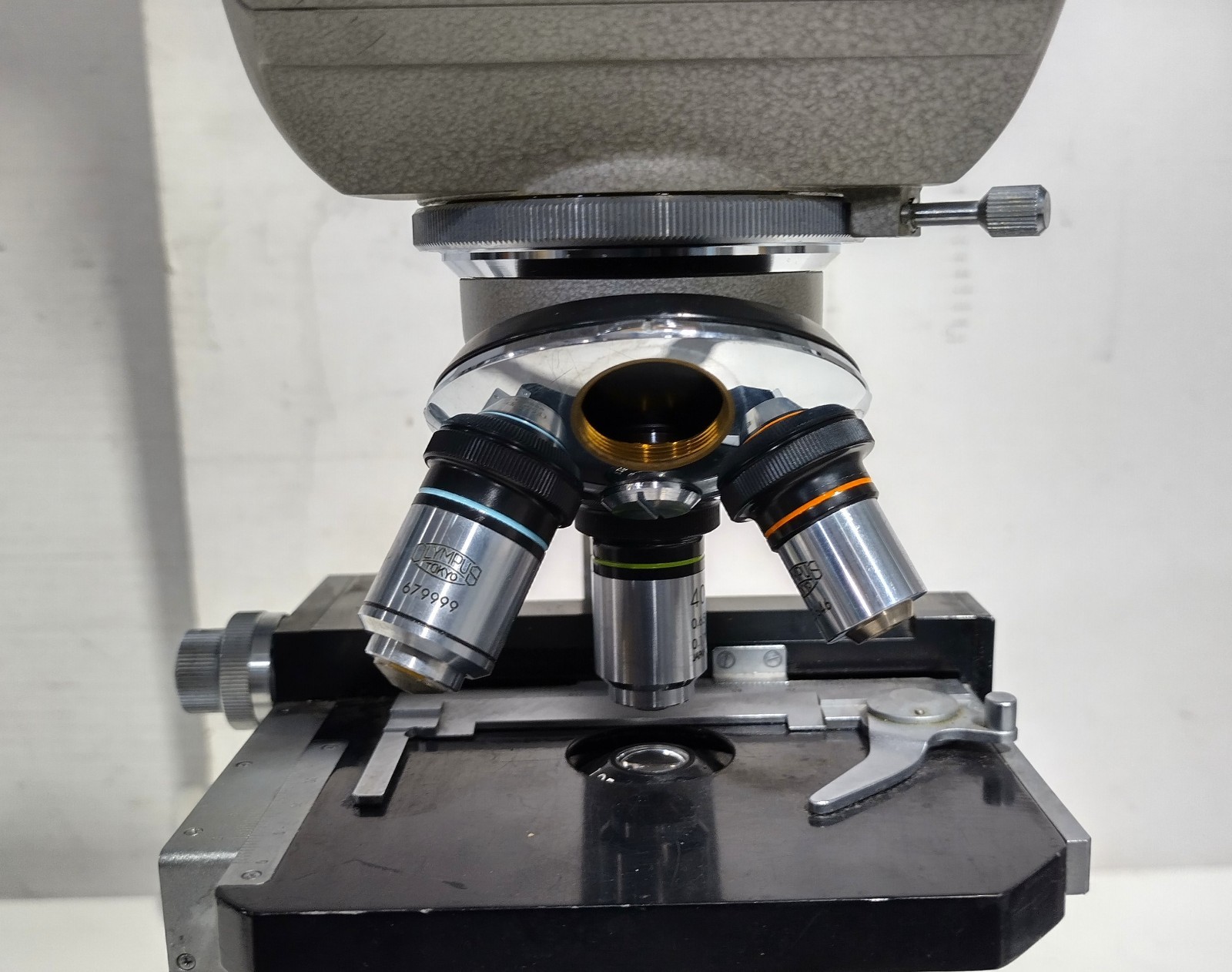 Olympus Tokyo Japan 256547 120V 20W Vintage Binocular Microscope – Untested