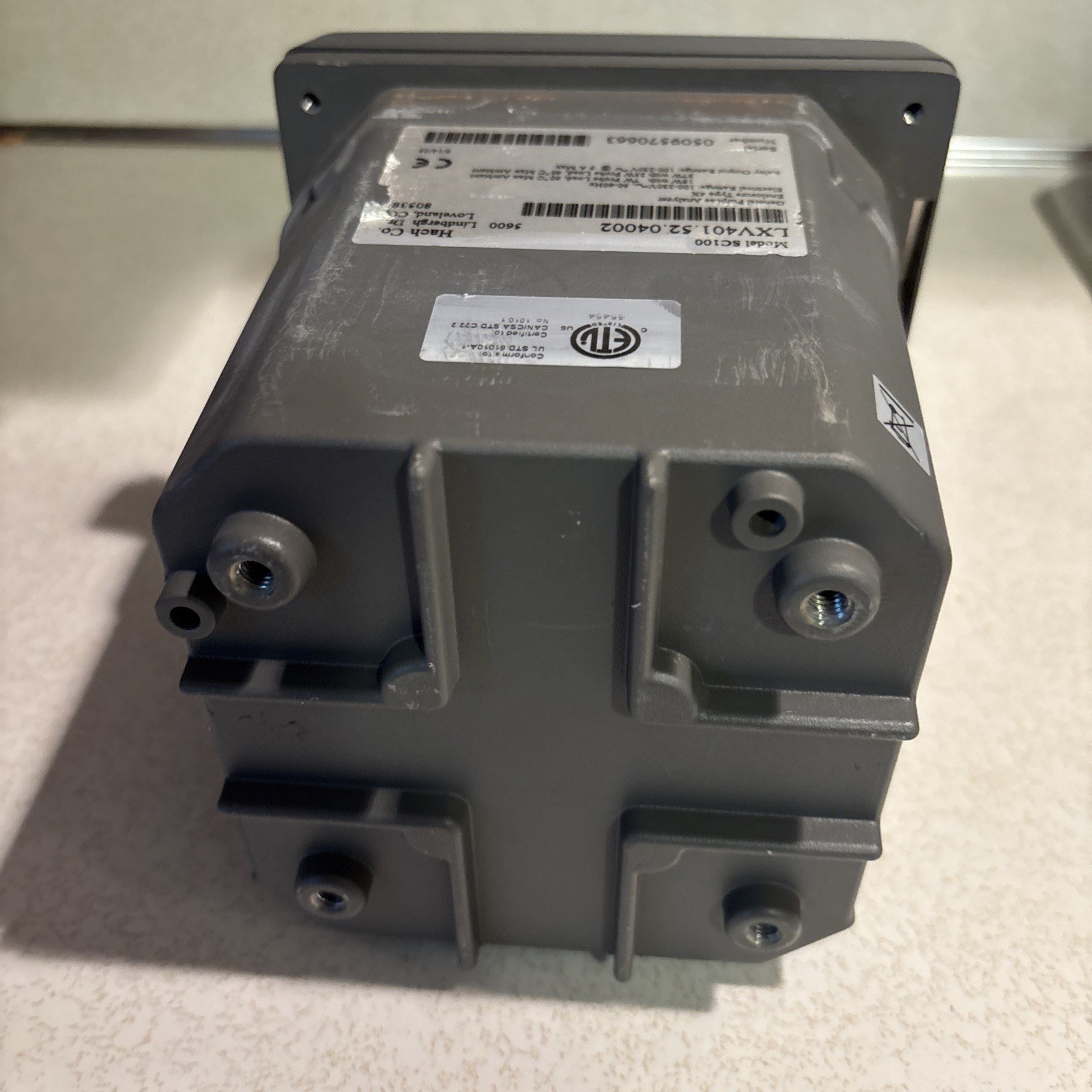HACH,LXV4015204002,SC100 CONTROLLER ANALYZER