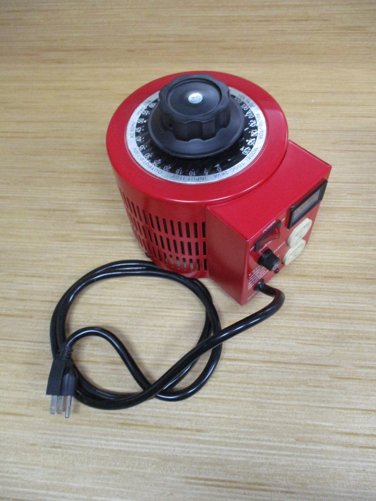 Circuit Specialists TDGC-2KM Variac Transformer TDGC-2KVA