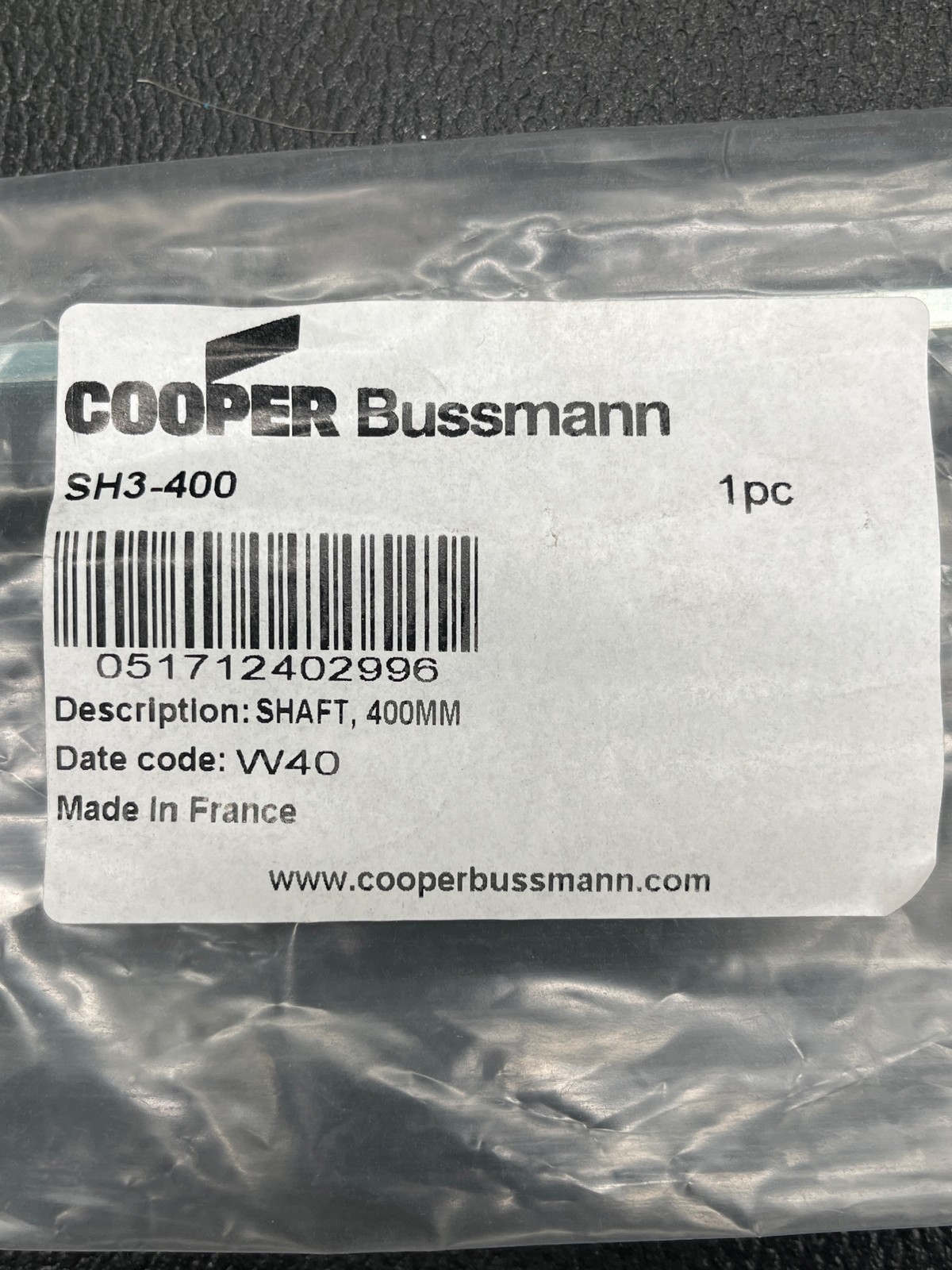 COOPER BUSSMANN SH3-400 Fuse Switch Shaft 400mm NEW