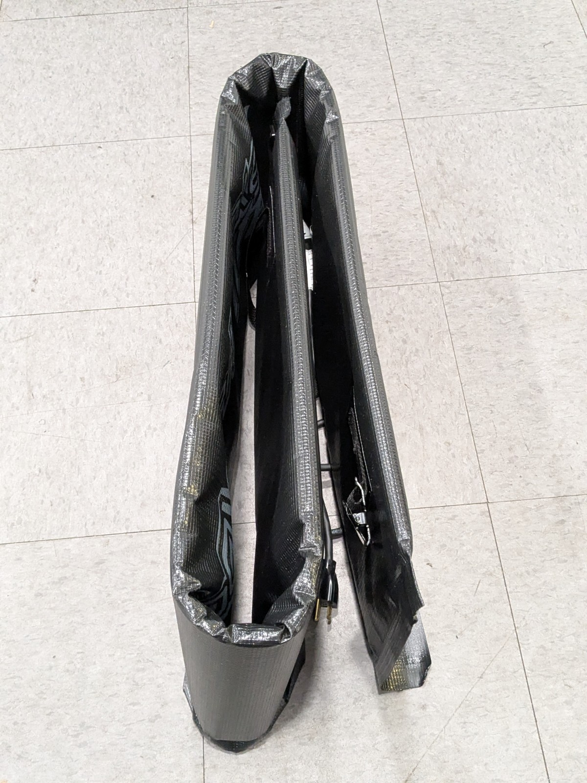 Powerblanket 22-1/2″ Wide, 55 Gal Insulated Drum & Barrel Heater PBL55