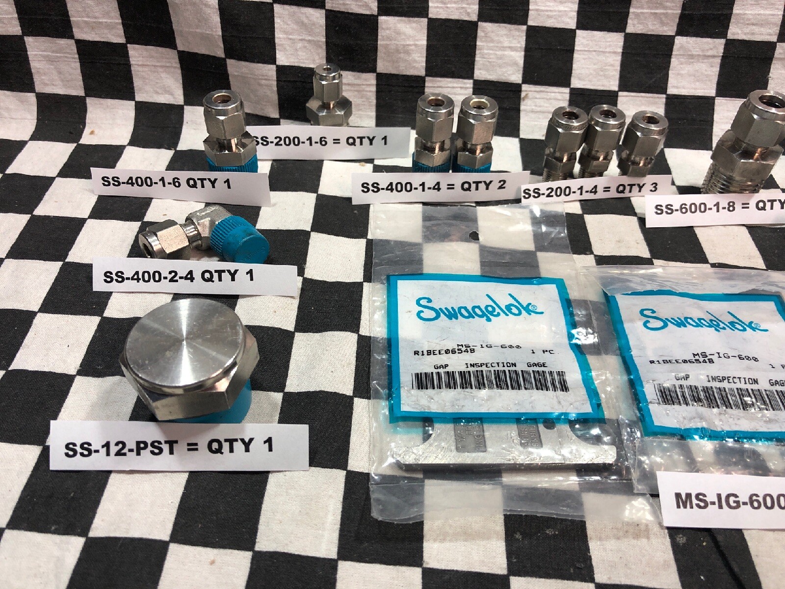 Swagelok MS-IG-600 SS-810-6 SS-810-9 SS-1210-1-12 SS-810-1-120 SS-600-1-8 SS-200