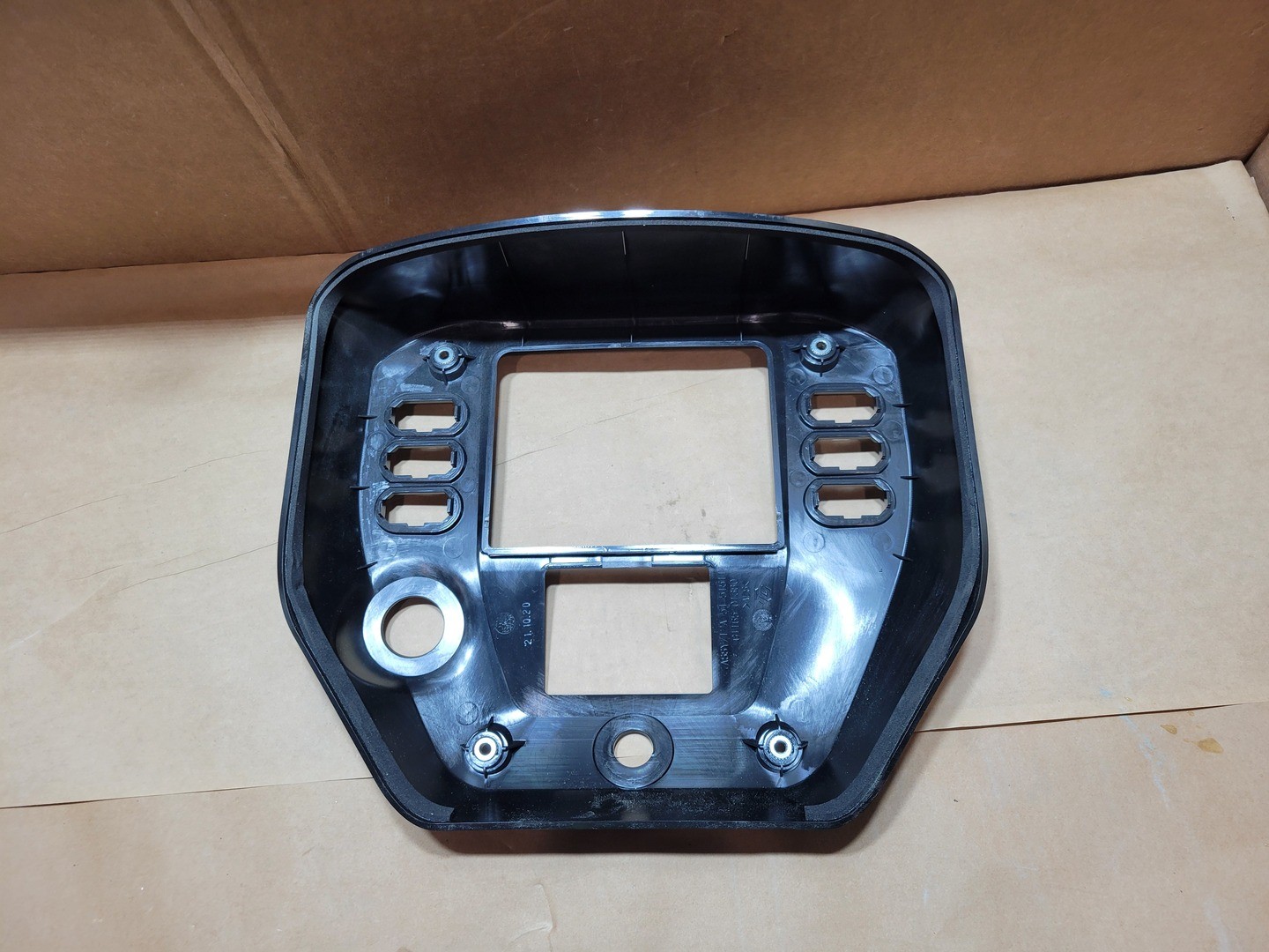 SURPLUS NEW KOMATSU 17A-54-51511 Cover – Heavy Machinery