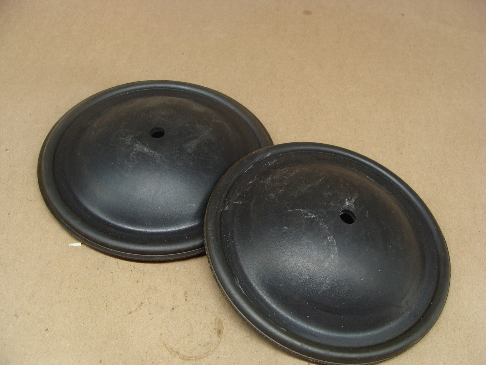 LOT OF 2 WILDEN 5″ PNEUMATIC DIAPHRAGMS TF93B #95 BP-3 14791