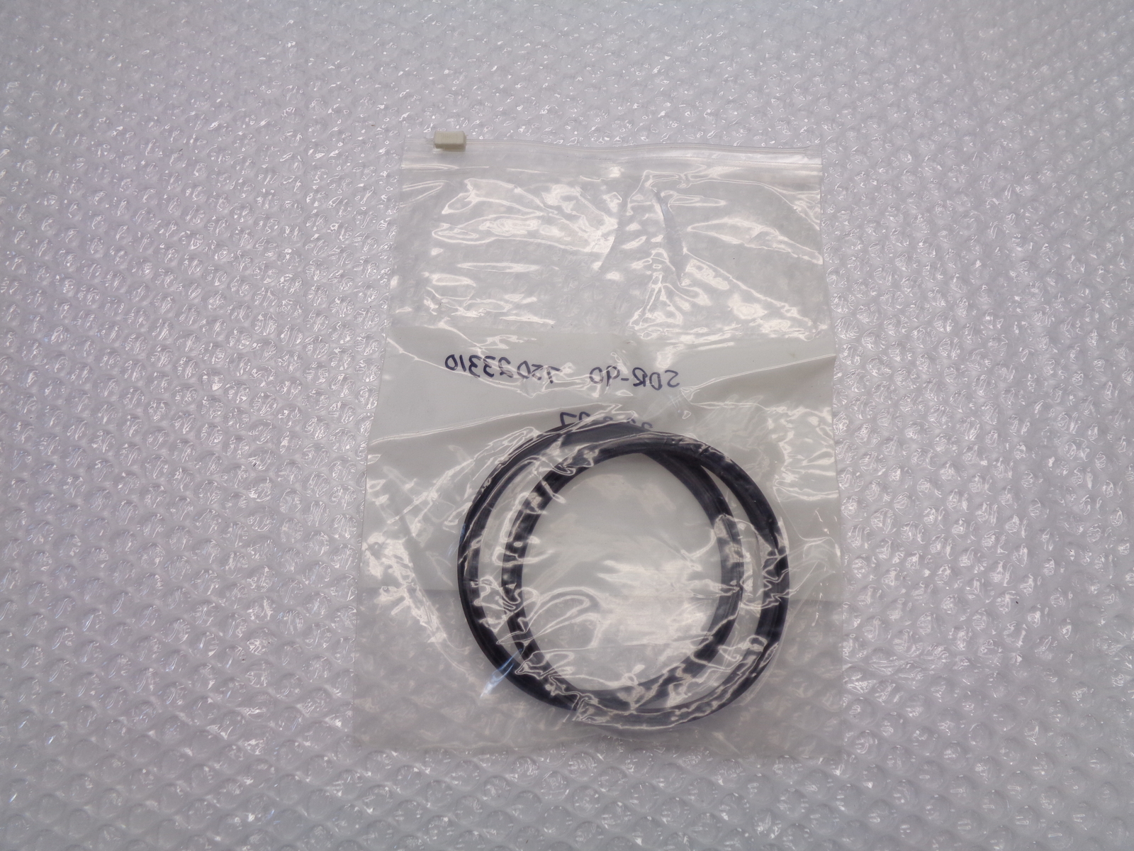 INDUSTRIAL SPARE SDR-90 SEAL LOT OF 2 NSNP