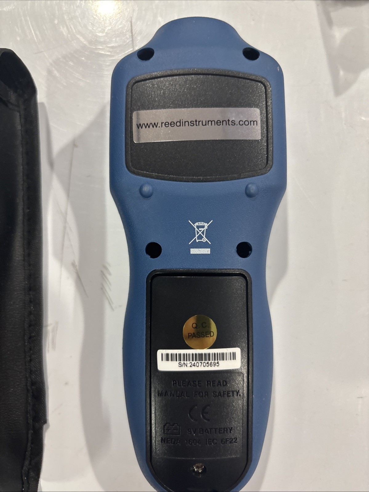 REED INSTRUMENTS R9200 Microwave Leakage Detector,4 Digit LCD 161C72