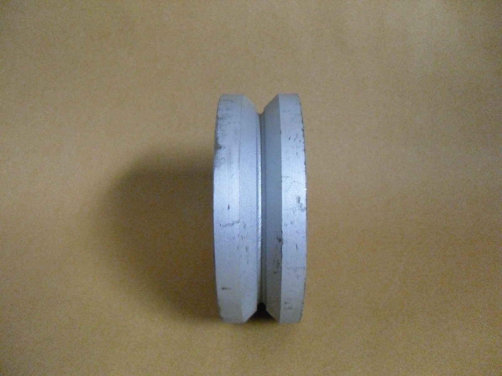 6X2 CAST IRON V-GROOVE WHEEL 1.126″ BORE HOLE SIZE