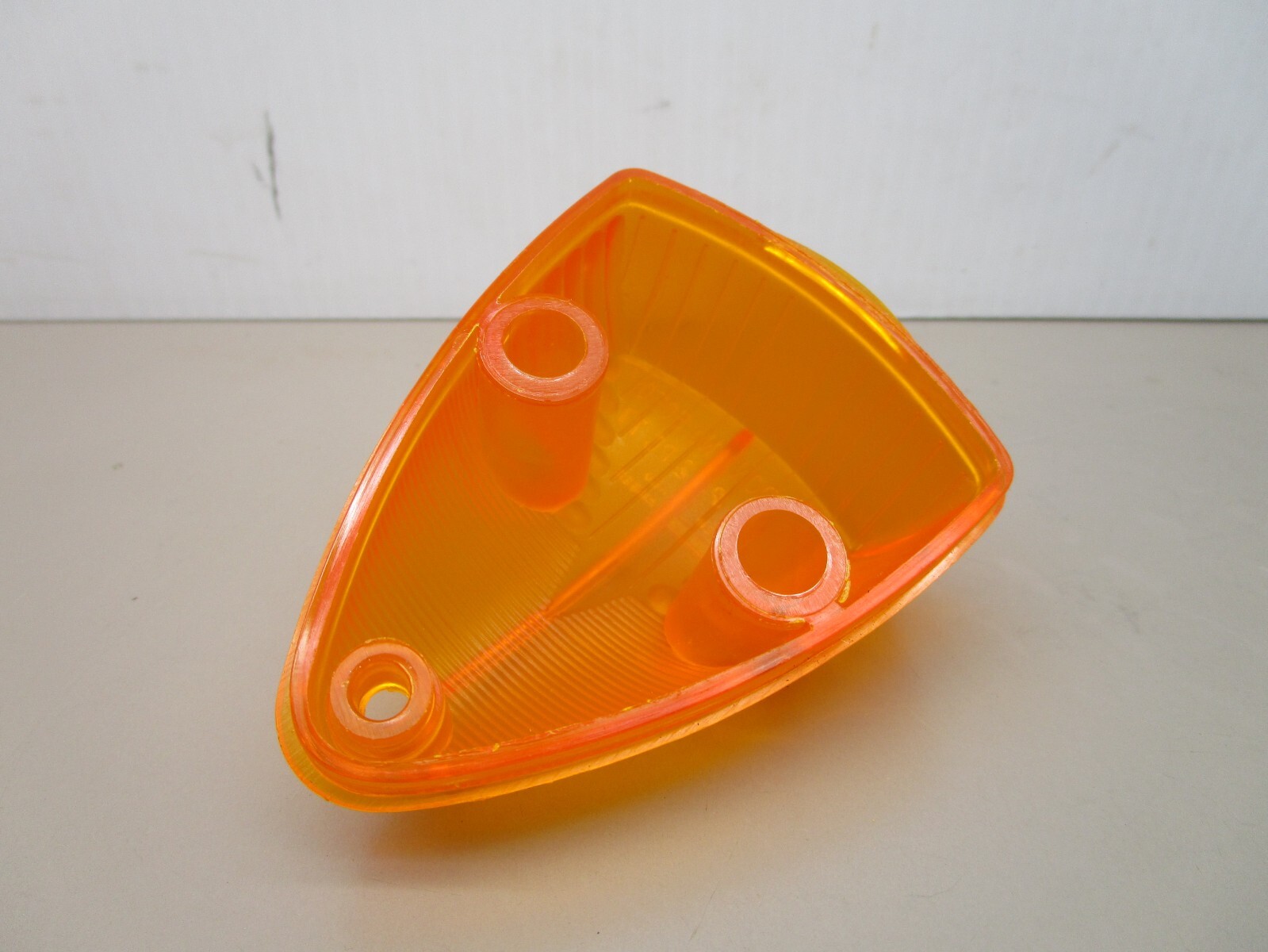 Weldon No. 5050 Amber Clearance Marker Light Lamp Lens Dome