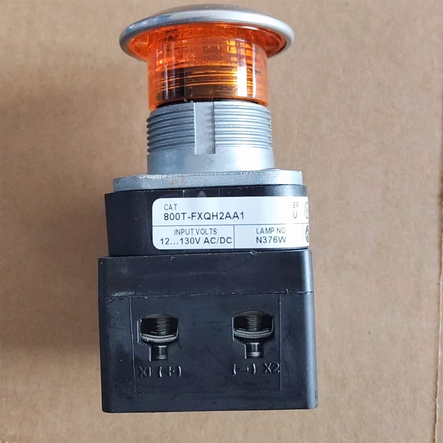 800T-FXQH2AA1 30mm Push-Pull Device 800T PB New Original 800TFXQH2AA1