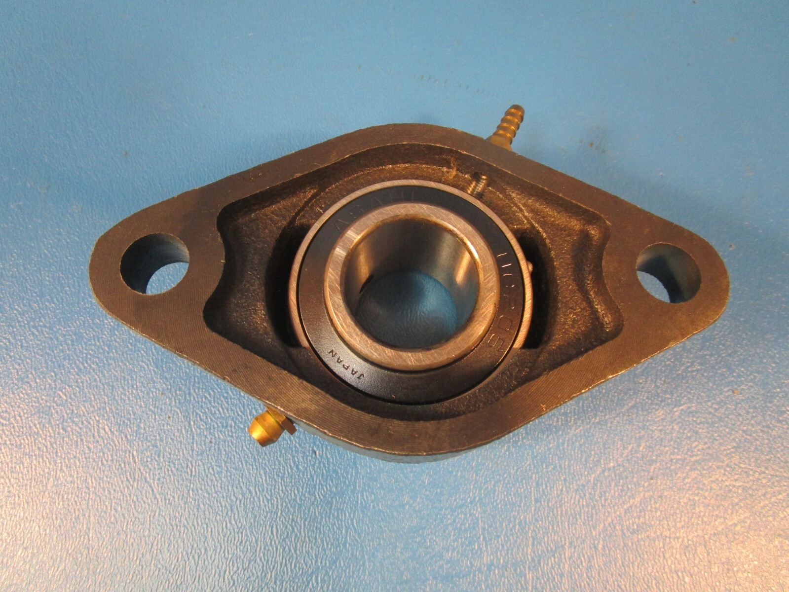 AMI UCFT205-16, UCFT205-16, 2 Bolt Bearing Flange Unit, 1” Bore, Cast Iron