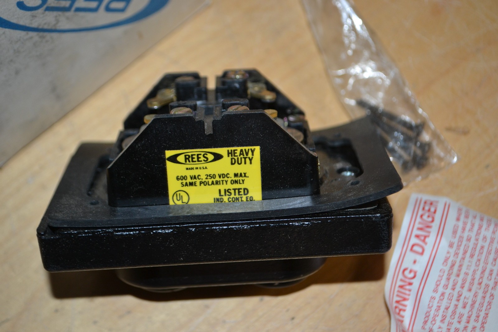 Rees ~ 00579-101 7-88 ~ Push Button Station ~ 00579101788