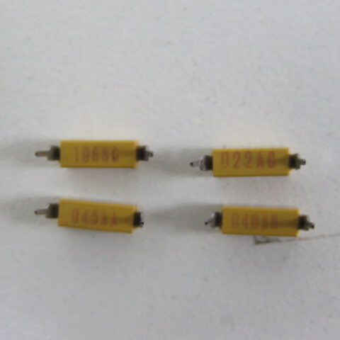 AVX MD015E104MAB Qty of 40 per Lot AVX MD015E104MAB