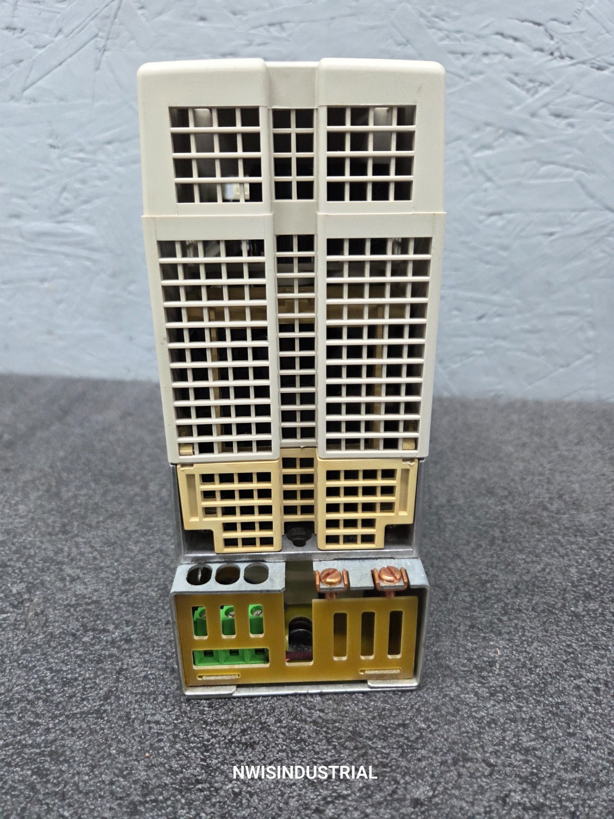 KEB F4 COMBIVERT DRIVE 09.F4.S1D-4A00 2.8KVA, 3PH, 480V