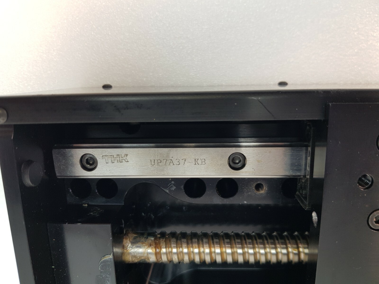 KENSINGTON 25-8660-0050-04 Precision Linear Stage