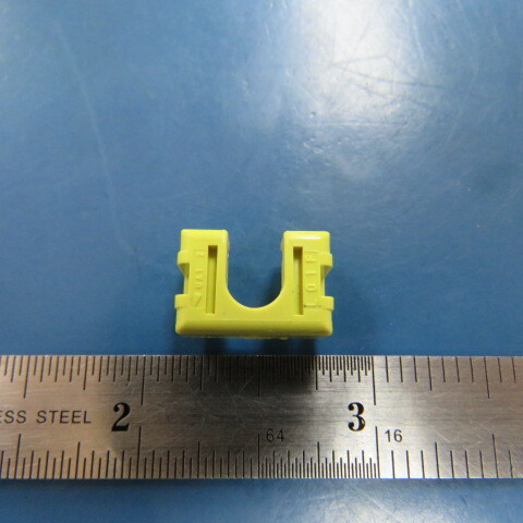 YAZAKI 7157-6411-70 Qty of 100 per Lot 58 SERIES CONNECTOR, UNSEALED, FEMALE, Y