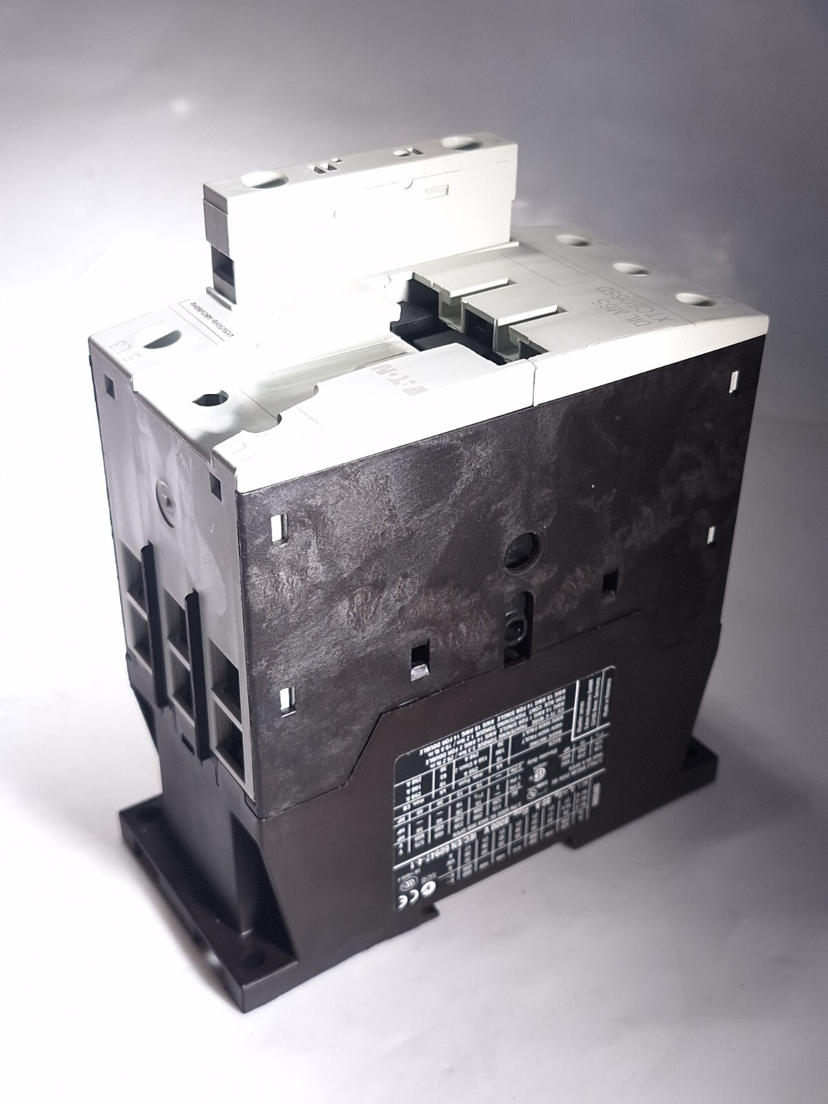 EATON MOELLER XTCE065D00C DILM65 65A 415/480V COIL 3P CONTACTOR 3-1810-037B