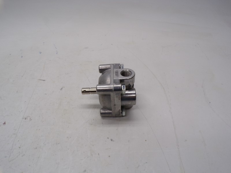 BARKSDALE 9022-M-E 250PSI NSMP