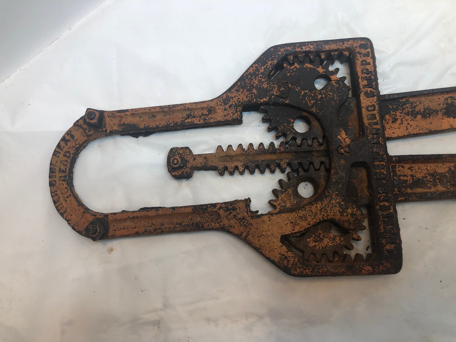 Vintage Leavitts Dehorning Clippers Bull Horn Cutter Cattle Dehorner Cast Iron