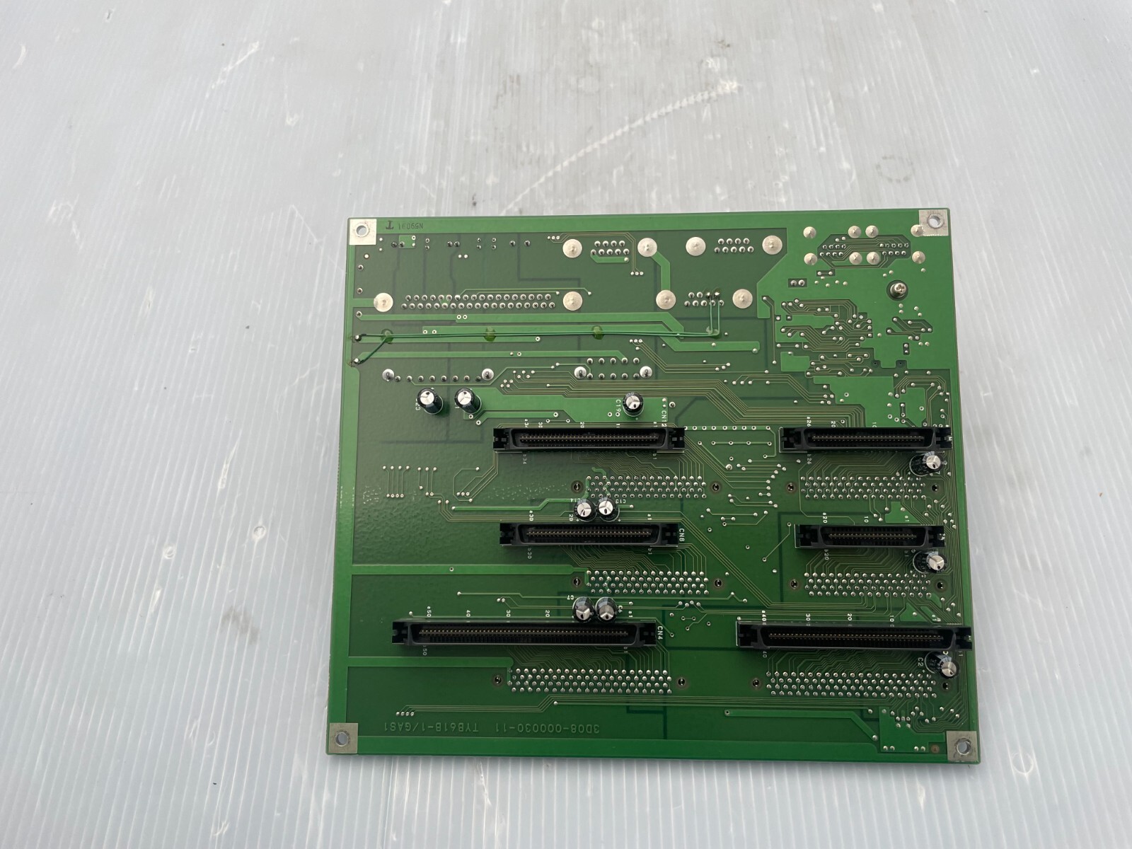 TEL Tokyo Electron 3D81-000101-V1 Gas Interface PCB TYB61B-1/GAS1