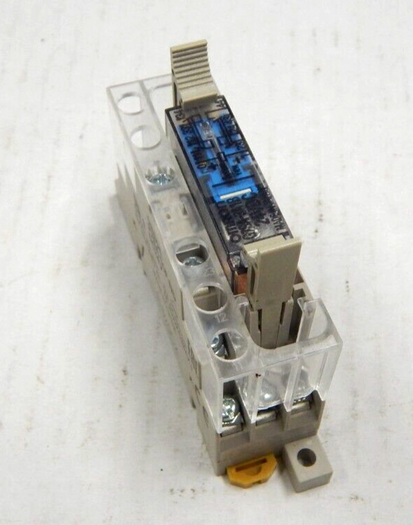 OMRON G7SA-3A1B 10 pin RELAY w/ P7SA-10F-ND BASE 24VDC 6 amp max Din Rail NEW