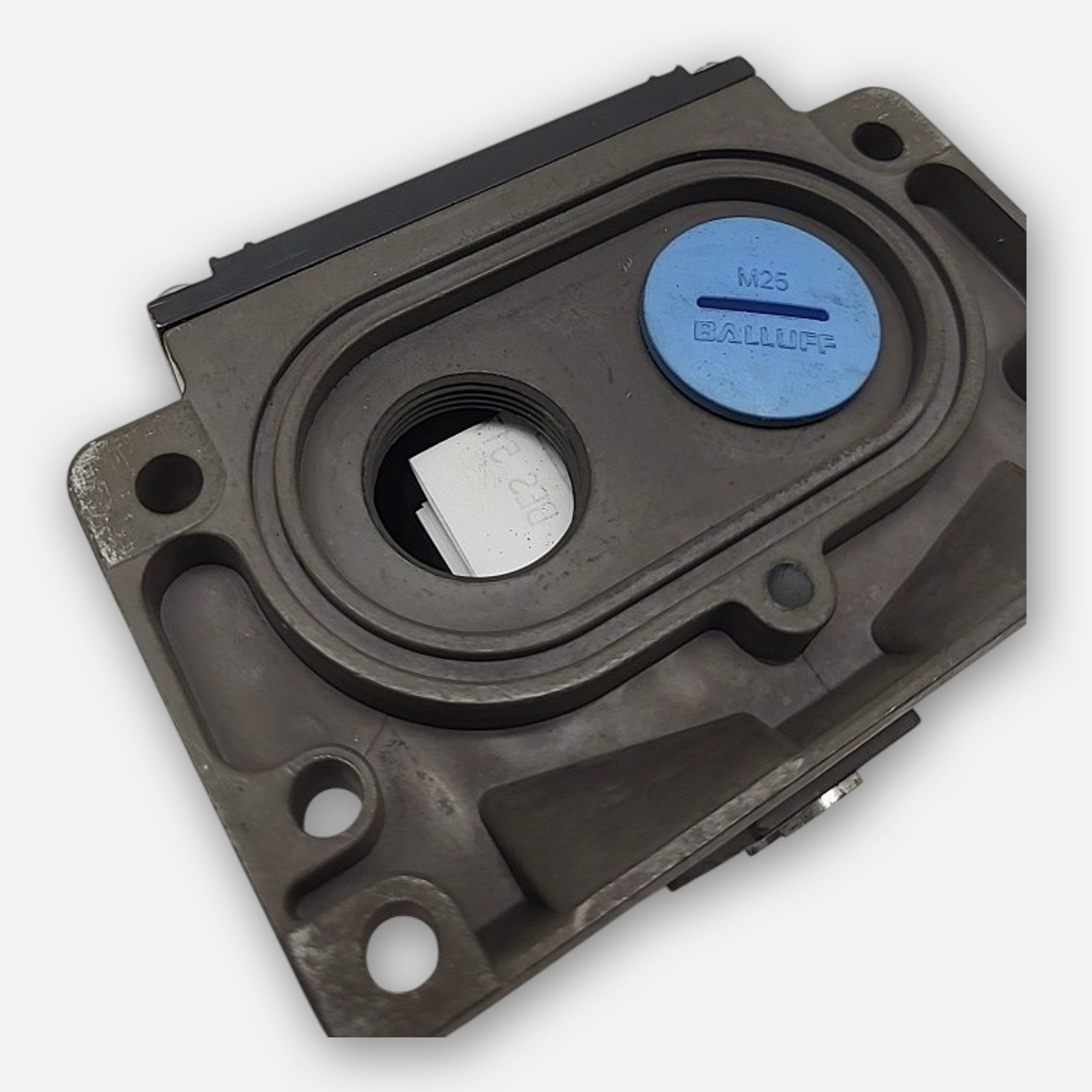 NEW BALLUFF BNS 816-B02-PA-16-602-11 SENSOR 0647DE
